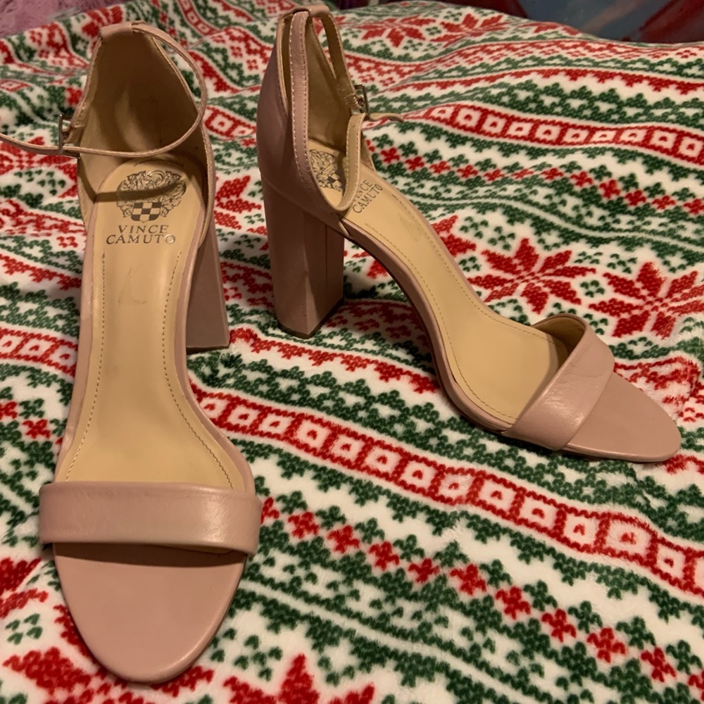 Vince Camuto Nude Block Heel size women’s 10 M